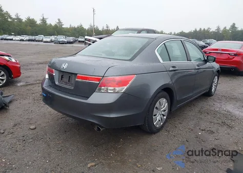 2011 Honda Accord 2.4 Lx z USA, uszkodzony, nr VIN 1HGCP2F31BA143835